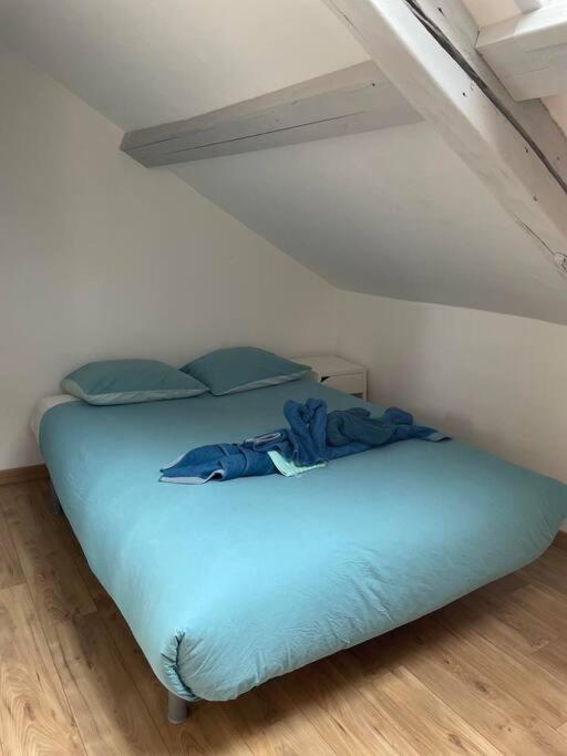 Edouard 2. Logement Complet. Charleville-Mézières 外观 照片